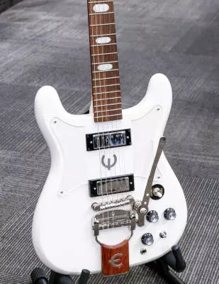 Epiphone - Crestwood Custom with Tremotone Tailpiece - Polaris White